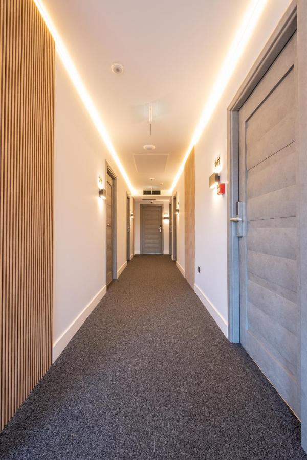 Pensiunea Casa Georgia Kománfalva Kültér fotó